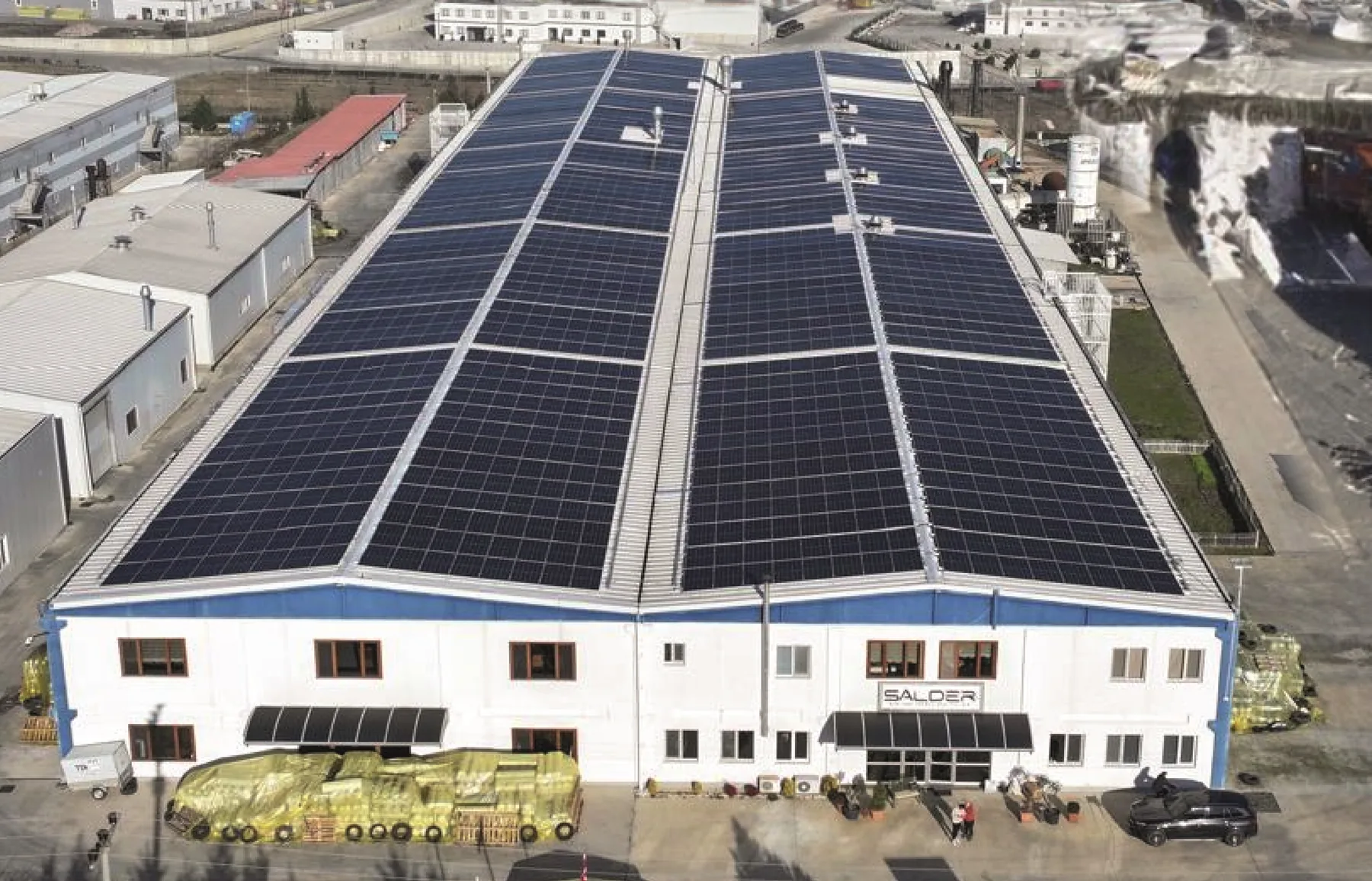 Solar panels covering the roof of the Salder faux leather factory